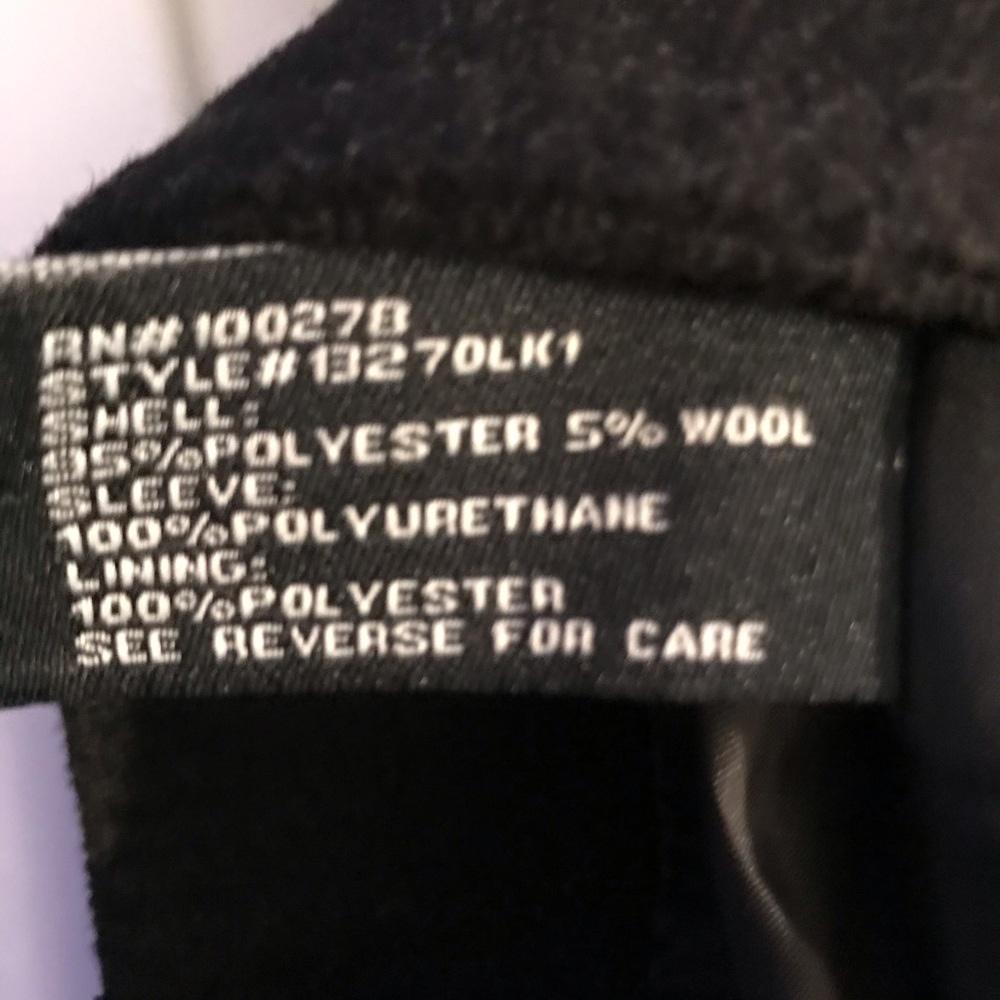 🧹Cute jacket 🧹 - Picture 4 of 5